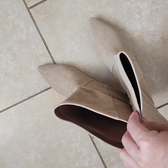 New J. Crew Tan Heeled Boots Wide Shaft Size 7.5 - Picture 8 of 13